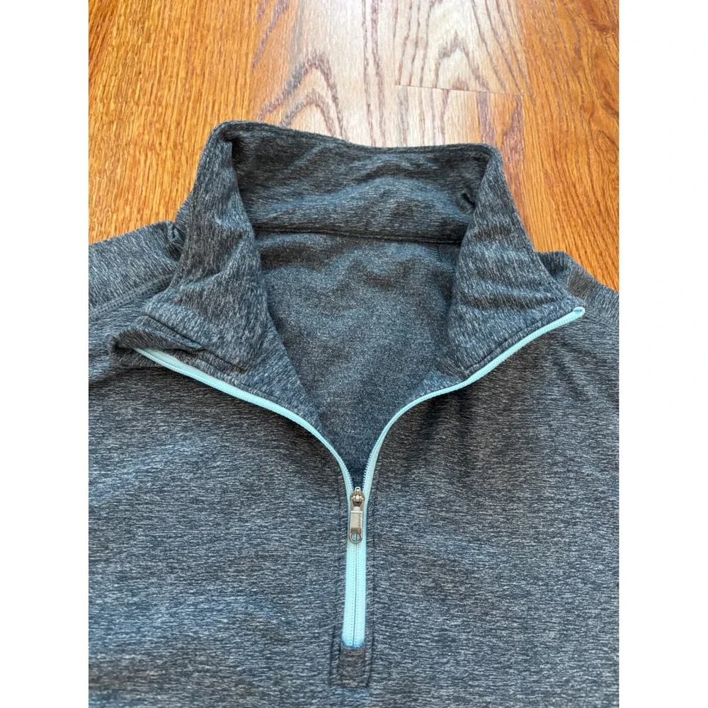 lululemon athletica solo mock pet